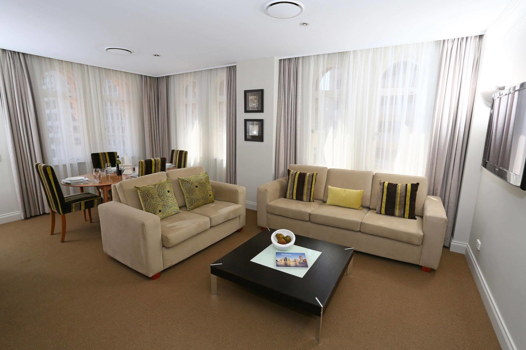 בריסביין Manor Apartment Hotel מראה חיצוני תמונה